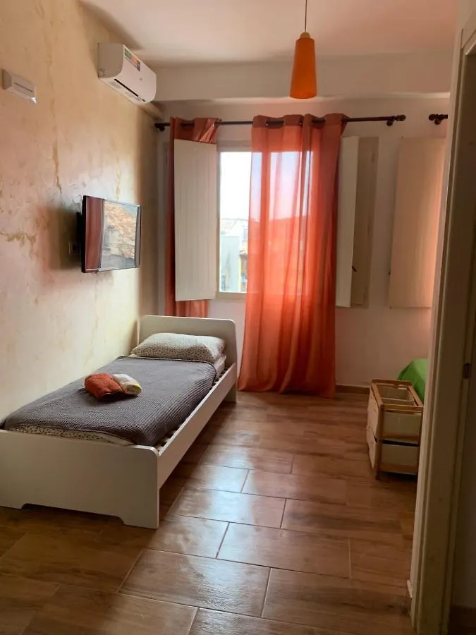 Hotel Arance Rosse Katania Pensjonat